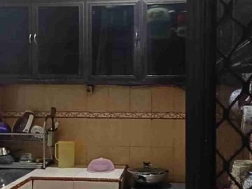 Rungkut Mapan Barat Hook  Row 3 mobil