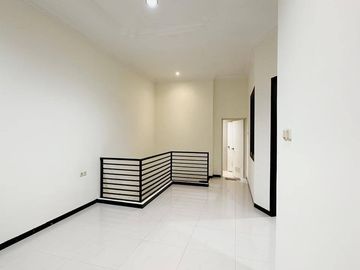 Dijual Rumah Pakuwon City – Siap Huni, Kualitas Terbaik!