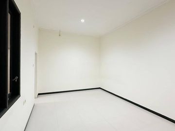 Dijual Rumah Pakuwon City – Siap Huni, Kualitas Terbaik!