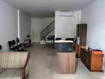 DI JUAL RUKO 3 LANTAI DI PHTAT GEDE INDAH BUNDERAN MAYJEND SUNGKONO, SURABAYA BARAT