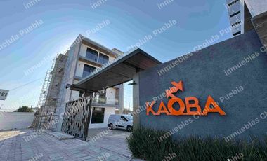 Aprovecha esta oportunidad de vivir a unos metros de un centro comercial con todos los servicios en San Pedro Cholula y a unos minutos de la UDLAP, extraordinaria opción de inversión. Departamento nuevo de 2 habitaciones en venta.