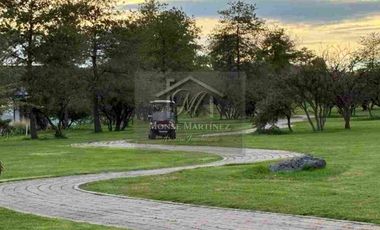 VENTA DE TERRENO EN EL BOSQUE COUNTRY CLUB FRENTE A CAMPO DE GOLF