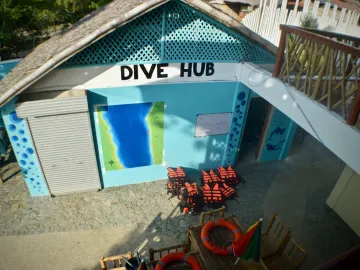 Income-generating Sea Front Dive Resort 423sqm Alegria