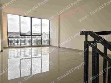 Disewakan Ruko Osaka Boulevard PIK 2 Termurah