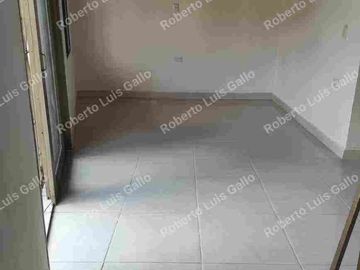 Vendo casa 3er. piso en Villa la Mansión