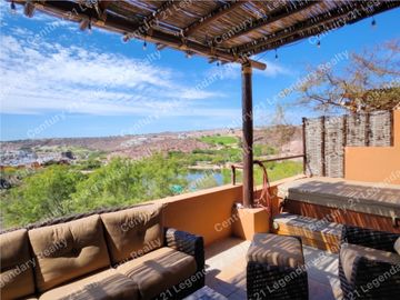 Casa en venta en La Paz Baja California sur en Puerta Cortez campo de GOLF beachclub y marina