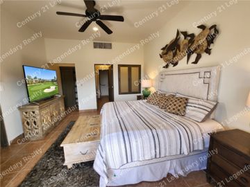 Casa en venta en La Paz Baja California sur en Puerta Cortez campo de GOLF beachclub y marina