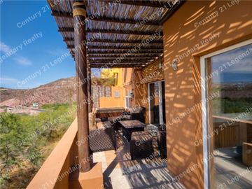 Casa en venta en La Paz Baja California sur en Puerta Cortez campo de GOLF beachclub y marina