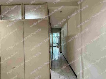RUKO KOMERSIAL STRATEGIS DI NGAGEL JAYA SELATAN SURABAYA TENGAH