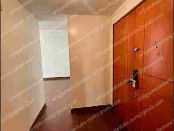 Rare 2Br in Eastwood Parkview Tower 2 for Lease