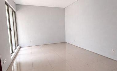 DIJUAL RUMAH BARU GRESS ROYAL RESIDENCE WIYUNG SURABAYA BARAT TERMURAH SAAT INI DEKAT CITRALAND, GRAHA FAMILY