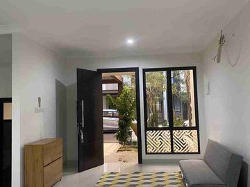Rumah Dijual ! singgasana pradana bandung hadap timur