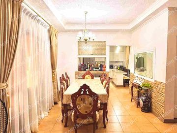 SEMI-FURNISHED TWO-STOREY SINGLE-DETACHED HOUSE INSIDE BF RESORT VILLAGE, LAS PIÑAS CITY, METRO MANILA