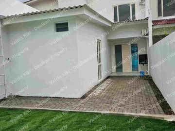 RUMAH MINIMALIS BARU GRESS DI WIYUNG DEKAT DIAN ISTANA SURABAYA BARAT