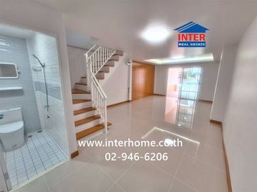 Two-story townhouse, 16 square wah, Krung Thong Thani Village, Soi Sai Mai 33, Sai Mai Road, Sukha Phibhan 5 Road, Sai Mai District, Bangkok.