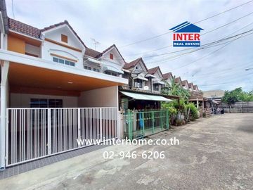 Two-story townhouse, 16 square wah, Krung Thong Thani Village, Soi Sai Mai 33, Sai Mai Road, Sukha Phibhan 5 Road, Sai Mai District, Bangkok.