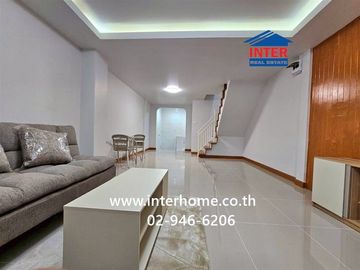 Two-story townhouse, 16 square wah, Krung Thong Thani Village, Soi Sai Mai 33, Sai Mai Road, Sukha Phibhan 5 Road, Sai Mai District, Bangkok.
