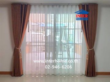 Two-story townhouse, 16 square wah, Krung Thong Thani Village, Soi Sai Mai 33, Sai Mai Road, Sukha Phibhan 5 Road, Sai Mai District, Bangkok.