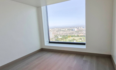 For Rent Brand New 3 bedroom Aurelia Residences condo near High Street Mckinley Hill condo for rent