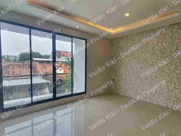 RUMAH MINIMALIS CANTIK BARU GRESS DI BUKIT PALMA CITRALAND SURABAYA BARAT