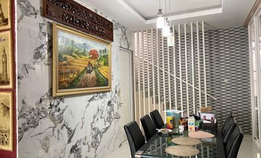 DIJUAL RUMAH ROYAL RESIDENCE CLUSTER MONTICELLO SURABAYA BARAT DEKAT CITRALAND GRAHA FAMILY