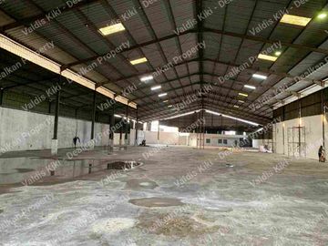 GUDANG KOMERSIAL STRATEGIS BARU RENOVASI DI KALIANAK SURABAYA UTARA