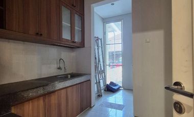 DIJUAL RUMAH ROYAL RESIDENCE CLUSTER ADDINGTON FULL FURNISH DESAIN INTERIOR