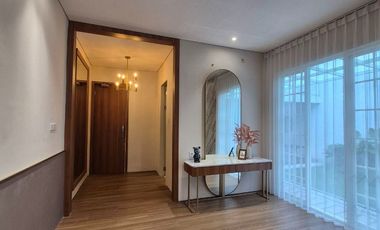 DIJUAL RUMAH ROYAL RESIDENCE CLUSTER ADDINGTON FULL FURNISH DESAIN INTERIOR