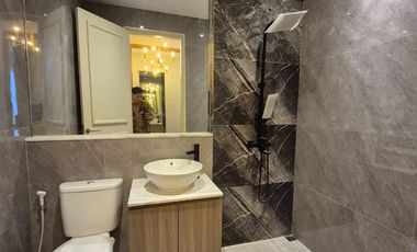 DIJUAL RUMAH ROYAL RESIDENCE CLUSTER ADDINGTON FULL FURNISH DESAIN INTERIOR