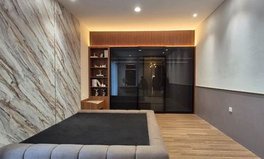 DIJUAL RUMAH ROYAL RESIDENCE CLUSTER ADDINGTON FULL FURNISH DESAIN INTERIOR