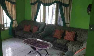Dijual rumah 2 lantai murah di bekasi