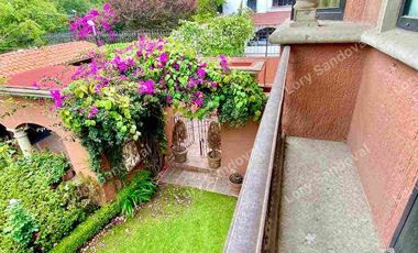 ENORME Y HERMOSA CASA EN RENTA EN LOMAS DE CHAPULTEPEC