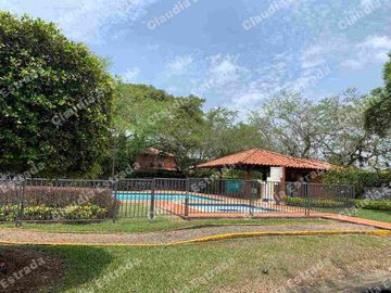 ALQUILO CASA EN PANCE