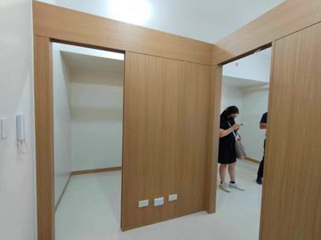 Unfurnished 1 Bedroom Unit in SMDC Red Residences, Makati City