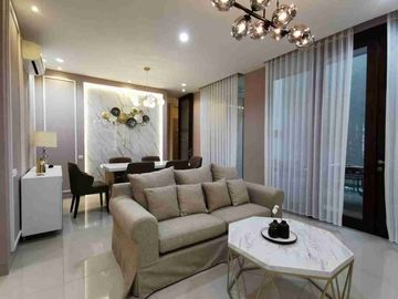 Hunian Mewah Riverside Depan Hotel Harris