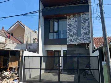 Rumah baru gress Dkt Merr  Rungkut Mapan Tengah