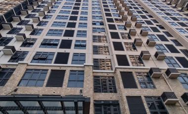RR1479 - Travertine at Portico 2BR Unfurnished For Sale