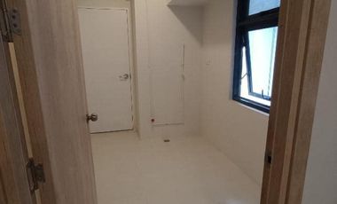 RR1479 - Travertine at Portico 2BR Unfurnished For Sale