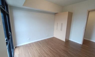 RR1479 - Travertine at Portico 2BR Unfurnished For Sale