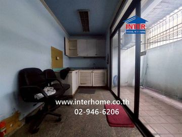 Three-story home office, 25 sq.wa., Krung Thon Mueang Kaeo Village, opposite Tang Hua Seng Department Store, Bang Phlat Intersection (Sang Hi Bridge),