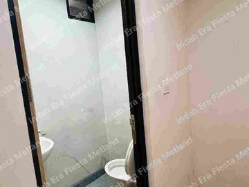 Rumah Bagus siap Huni ada canopy Cendana spring Lippo milenium