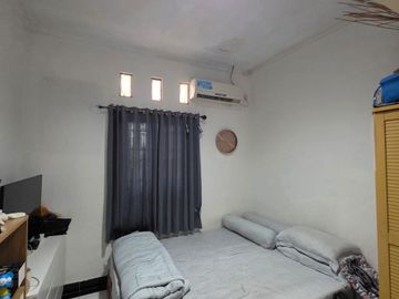 Rumah Siap Huni Letak Strategis Dekat Jl Raya Sawangan Pancoran Mas Kota Depok