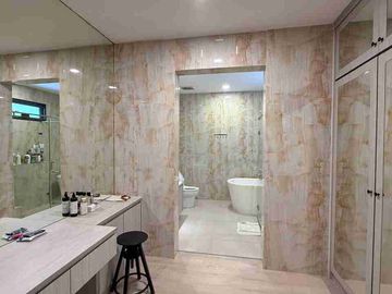 Dijual Rumah Mewah Furnished De Park Cluster Heliconia Bsd City Tangerang