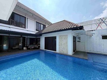 Dijual Rumah Mewah Furnished De Park Cluster Heliconia Bsd City Tangerang