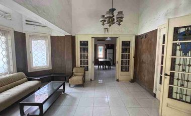LANGKA!! RUMAH KOMERSIAL PUSAT KOTA SURABAYA DIJUAL