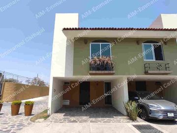 CASA EN VENTA ENN TLAQUEPAQUE DENTRO DE RESIDENCIAL SANTA ANITA