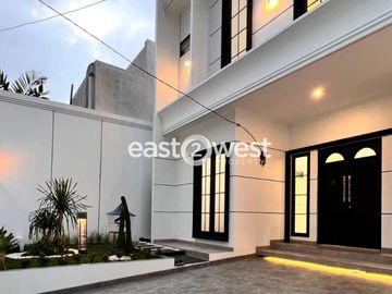Jual Rumah Brand New Nusa Loka BSD City Tangerang Selatan Siap Huni Lokasi Strategis