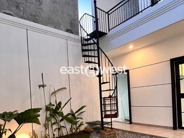 Jual Rumah Brand New Nusa Loka BSD City Tangerang Selatan Siap Huni Lokasi Strategis