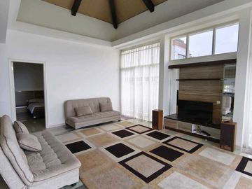 DIJUAL VILA KOTA BATU HARGA MIRING