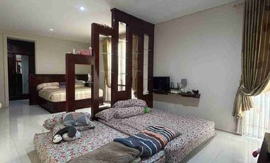 BUTUH CEPAT LAKU! RUMAH CITRALAND SEMI FURNISH SIAP HUNI